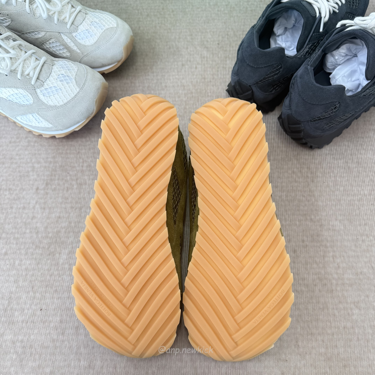 Bottega Veneta Orbit Olive Oil Black Gray 797306 V4je1 3310 (12) - www.newkick.org